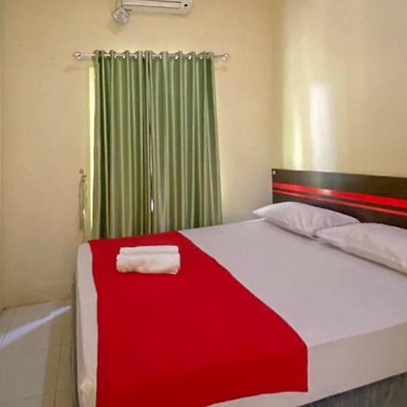Rama Shinta Homestay Near Gembira Loka Zoo Redpartner Yogyakarta Exterior photo