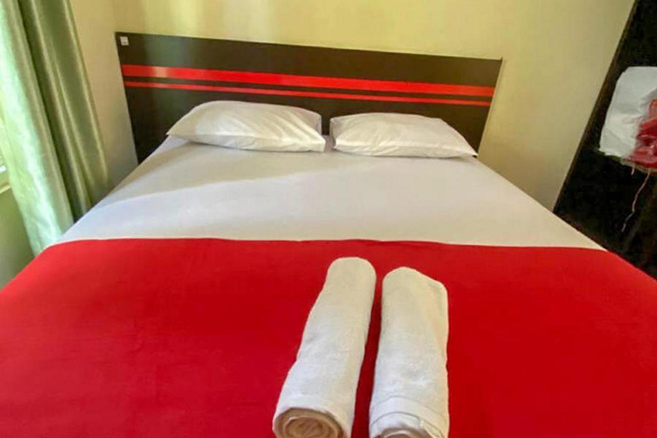 Rama Shinta Homestay Near Gembira Loka Zoo Redpartner Yogyakarta Exterior photo