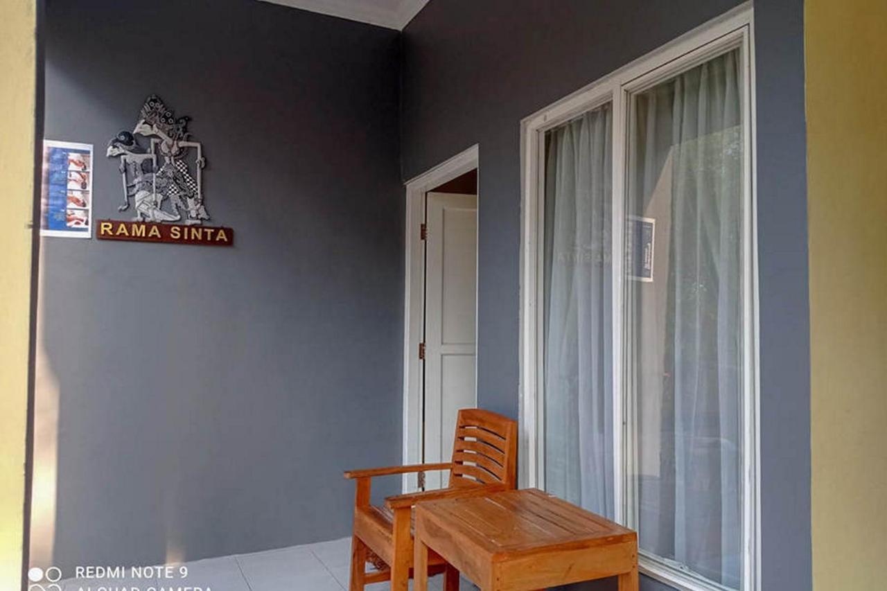 Rama Shinta Homestay Near Gembira Loka Zoo Redpartner Yogyakarta Exterior photo