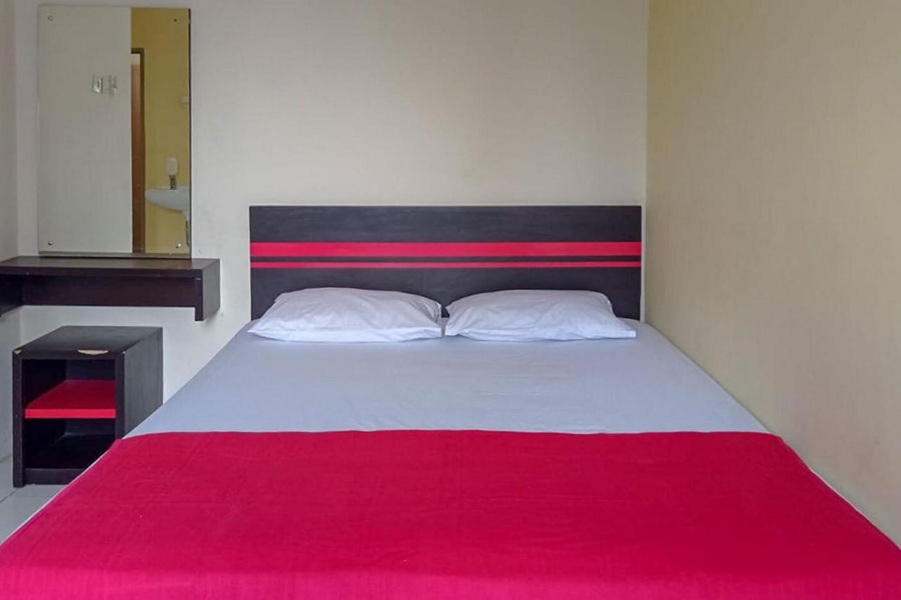Rama Shinta Homestay Near Gembira Loka Zoo Redpartner Yogyakarta Exterior photo