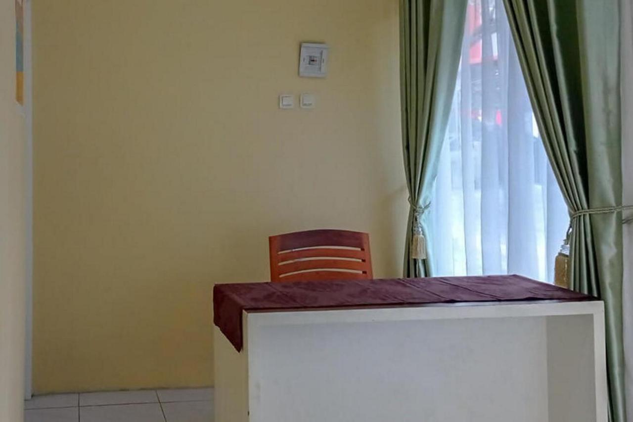 Rama Shinta Homestay Near Gembira Loka Zoo Redpartner Yogyakarta Exterior photo